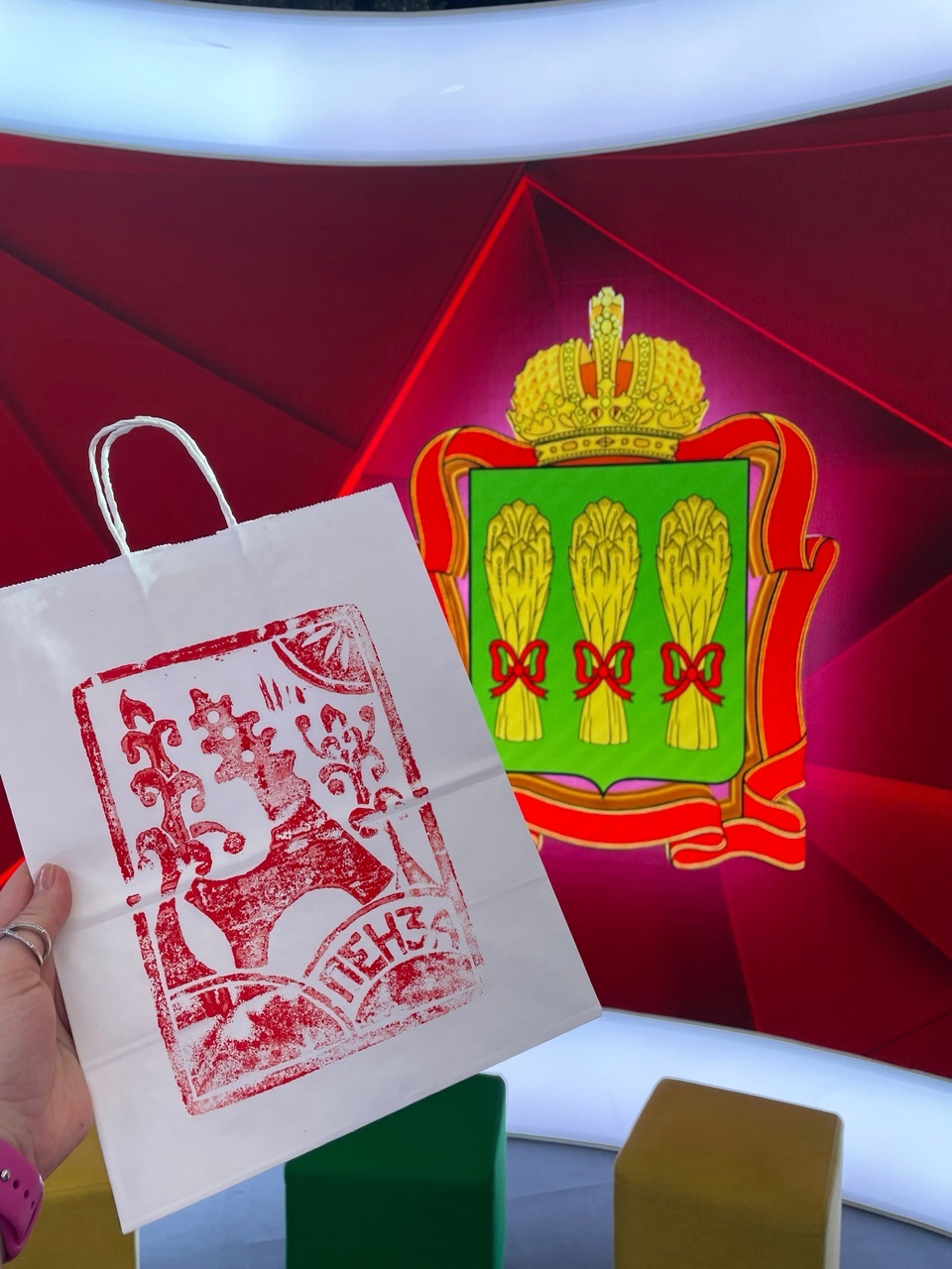 Студент группы 19ЗНПИ51 Алексей Субботин провёл мастер-класс на выставке Россия на ВДНХ в Москве.